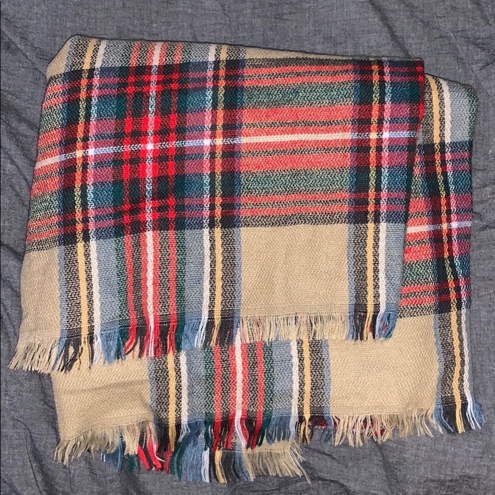 //scarf/wrap//